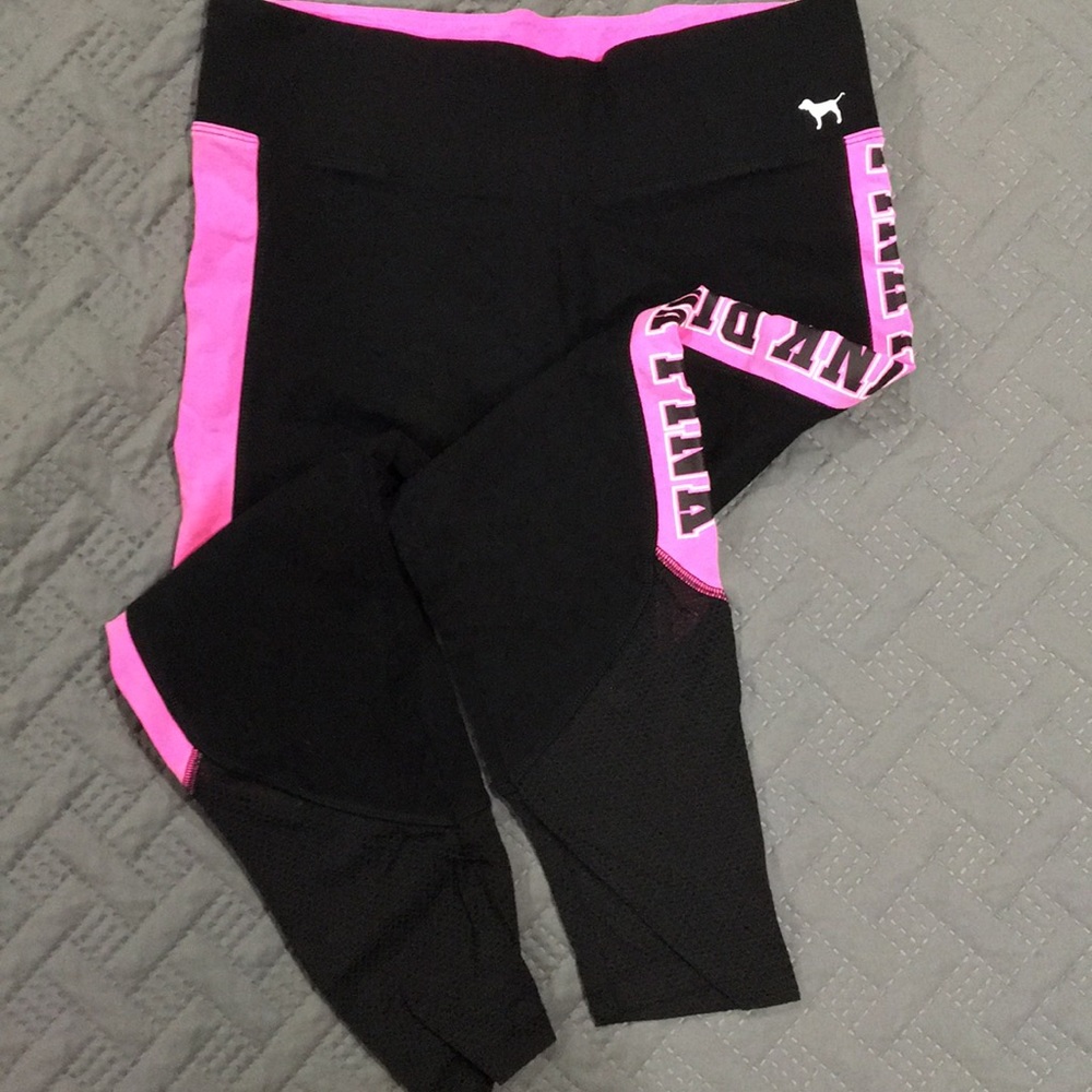 PINK crop leggings